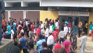 PROTEST MAYOWA