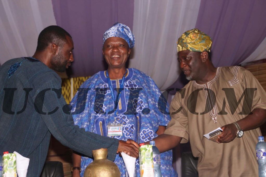 Prof. Egbokhare in warm handshake